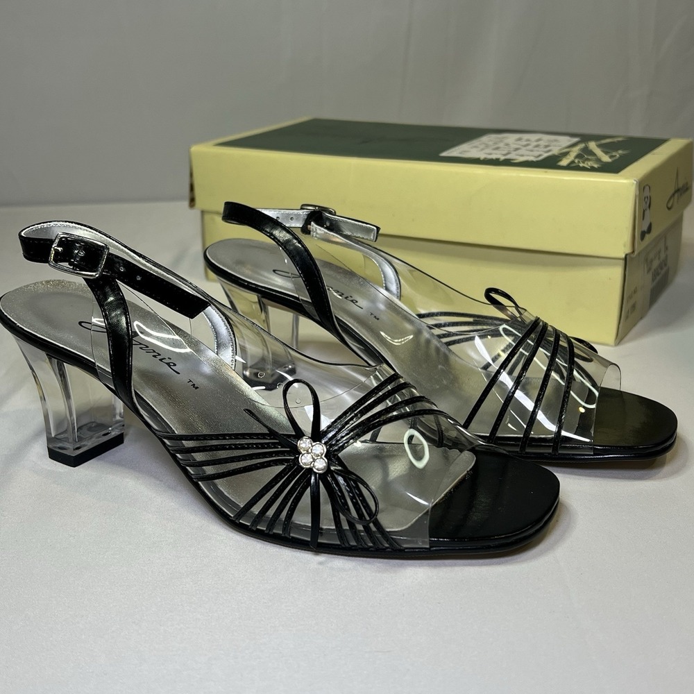 New Vintage ANNIE 7M Women Black Sandal Rhinestone Low‎ Heels Shoes Scrappy